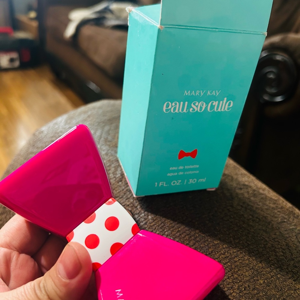 Mary Kay Eau So Cute Perfume